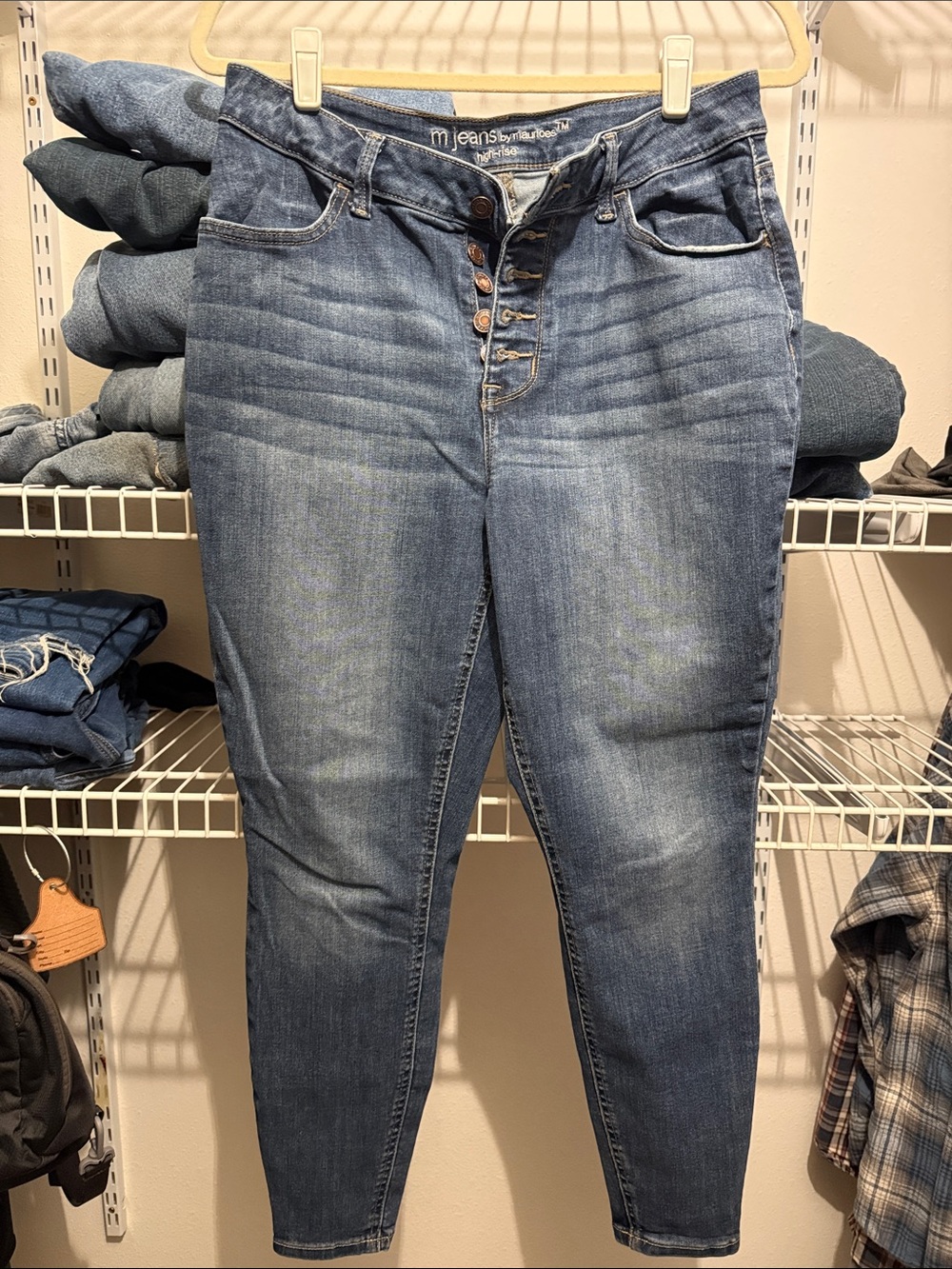 Maurices Women's Skinny Jeans - Medium Blue Wash